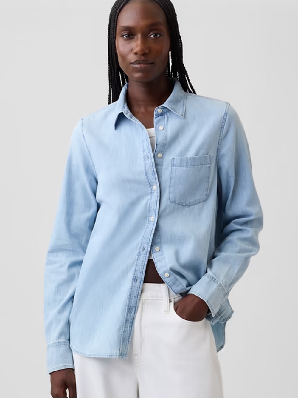 GAP Perfect Fit Chambray Button down shirt